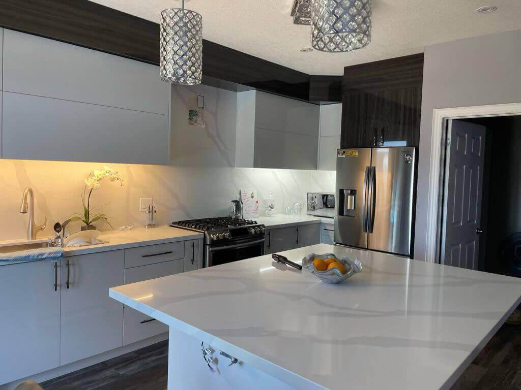 Modern Kitchen Elegance